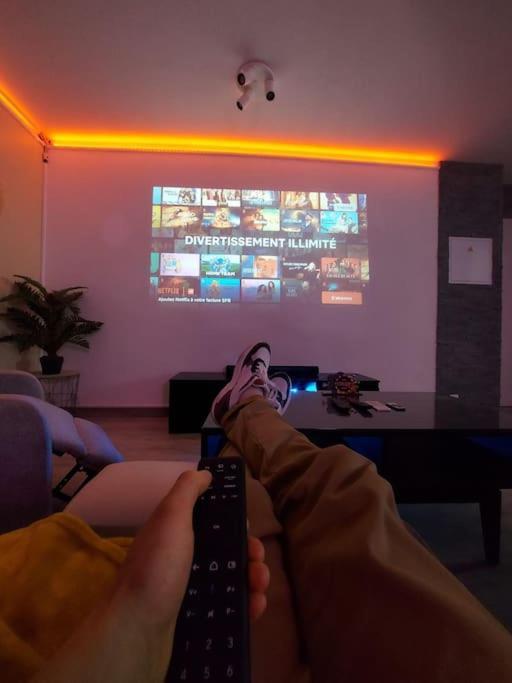 דירות מורלה Cinema A Domicile מראה חיצוני תמונה
